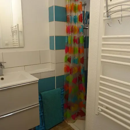Vila Climatisee - 6 Pers. - Fr-1-833-50 *